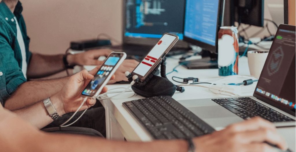 Suits Blog: AI App Development: Transforming Enterprise Apps with Naia